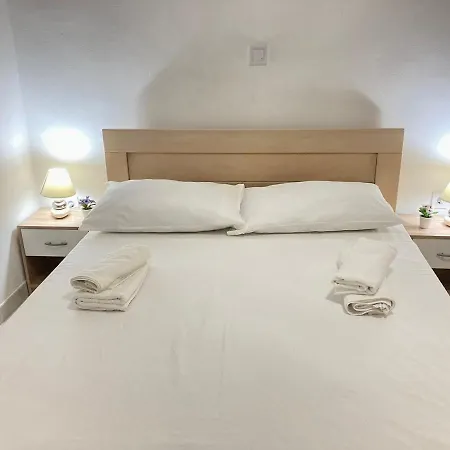 Rooms Gabriel In The Historical Center Of Porec Pensión *